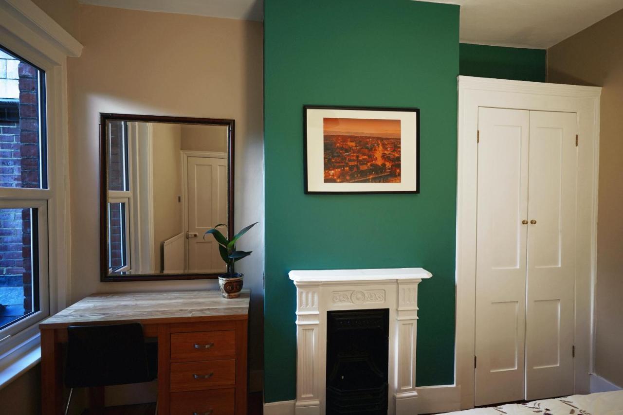 Apartamento Tastefully Decorated 1-Bed With Free Parking - At Hem Winchester Exterior foto